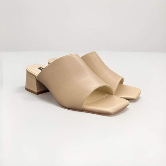 New French Connection Dinner Slip On Mule in Cream Vegan Leather Women's Size 6 - Picture 2 of 6